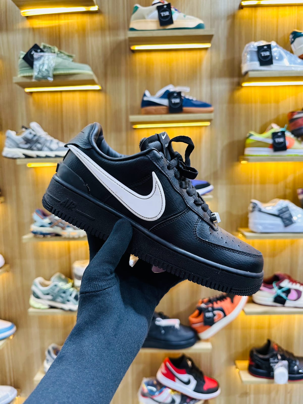 Master Copy: Nike Air Force 1 Low – Iconic Style with Everyday Versatility